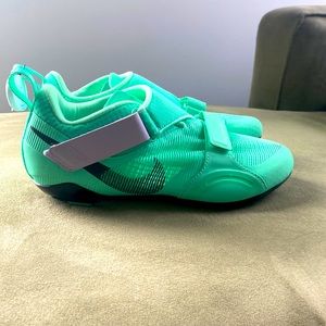 NIKE cycle shoes bought off EBAY